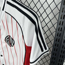 CAMISA DE BASEBOL DO RIVER PLATE 25/26 BRANCO E VERMELHO